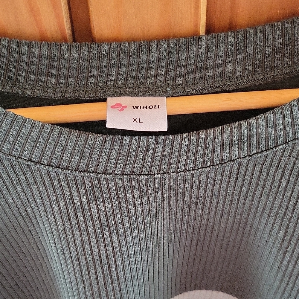 Dollcake Gray Ribbed Sweater - Picture 3 of 7